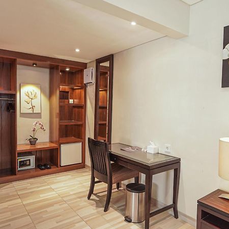 Dekuta Hotell Kuta Lombok Exteriör bild